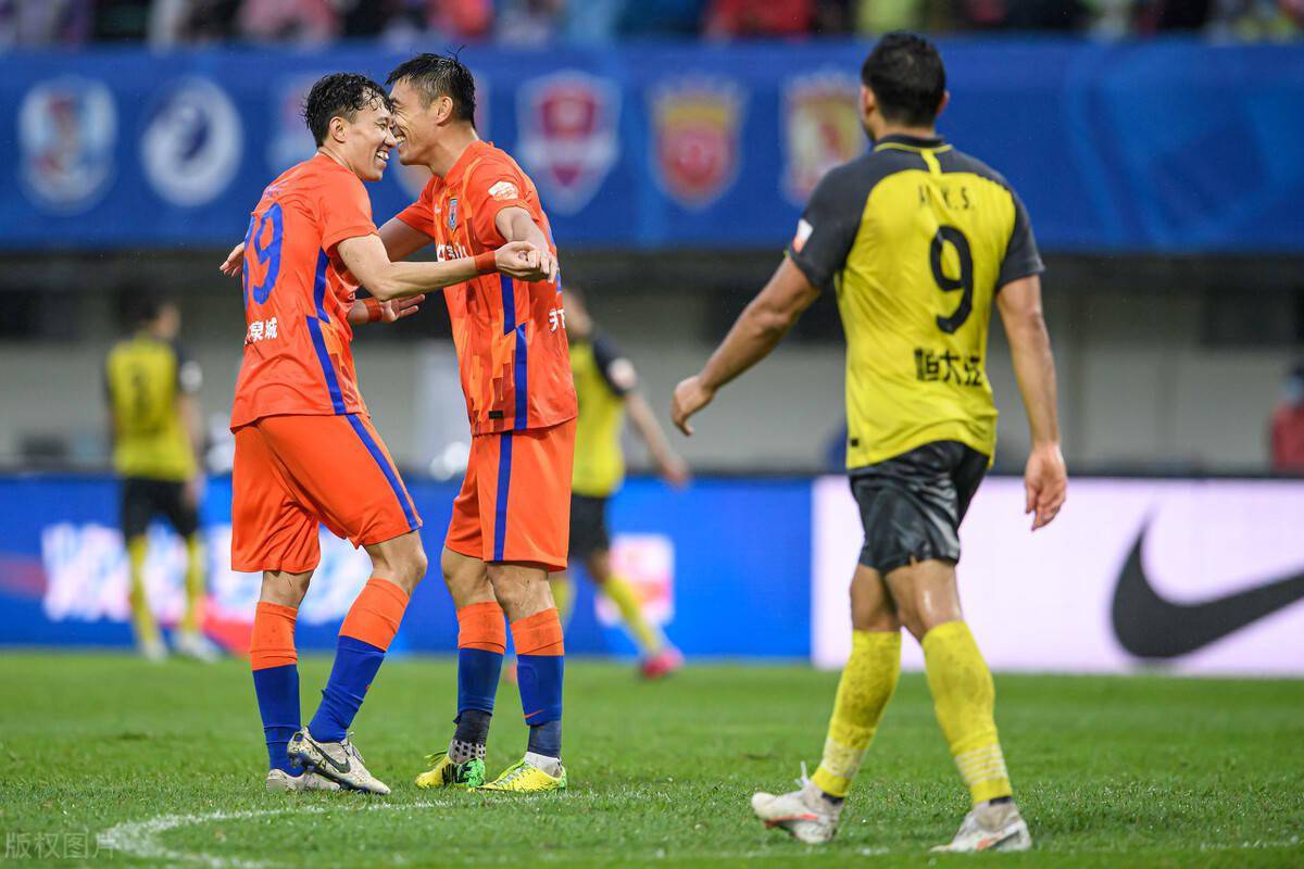 清晨突围战来临，里昂围绕中超绝杀压哨，态度坚定，轮换策略成焦点的简单介绍-开云注册网址