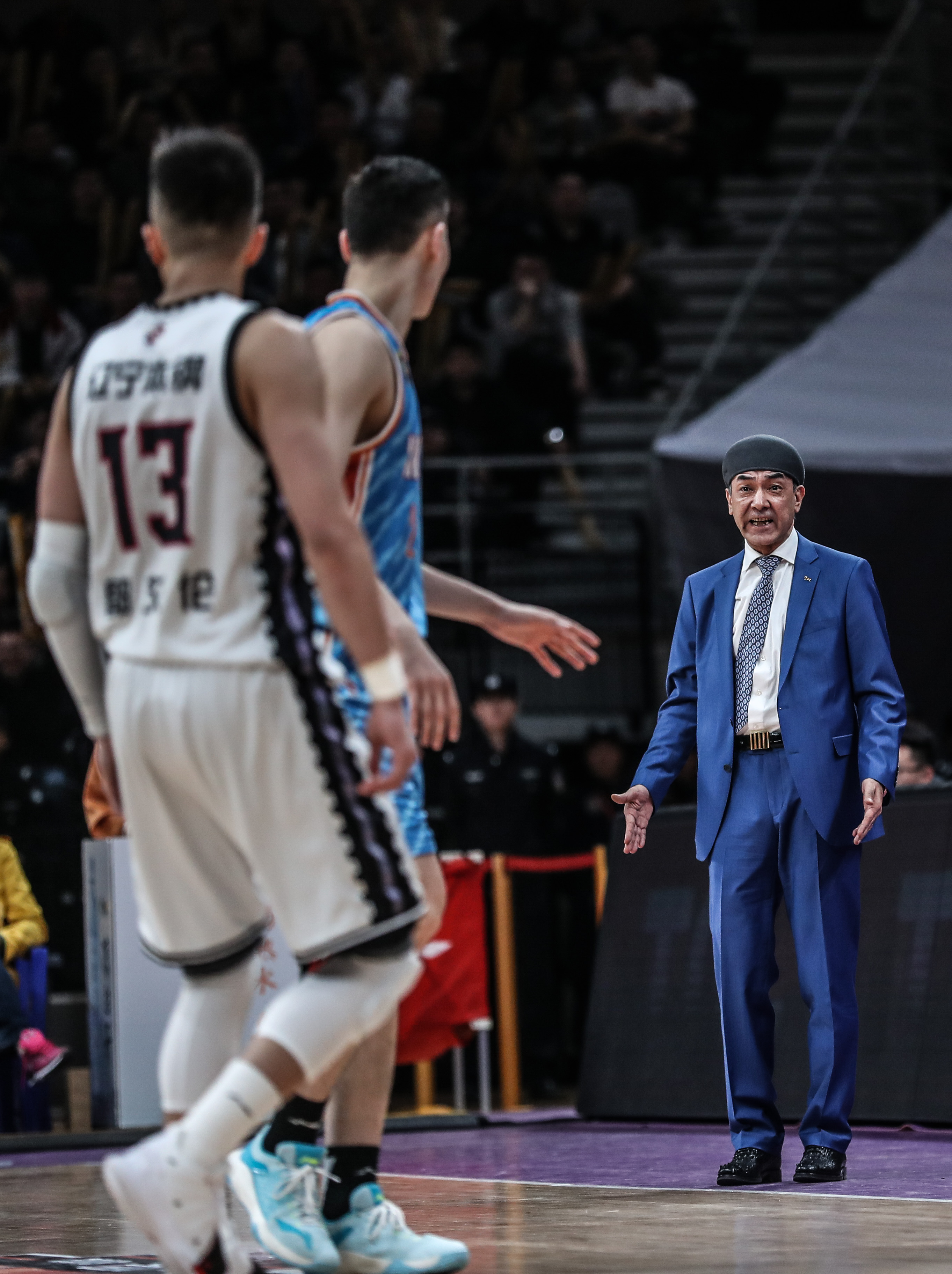 欧篮联倒计时，新疆广汇今夜止住颓势，细节引发关注，球迷炸锅，赛程密集仍需轮换的简单介绍-开云app